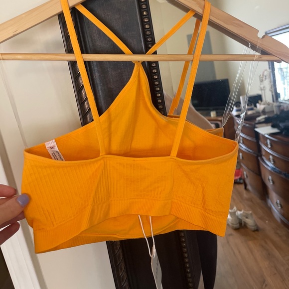 seamless tank - Picture 2 of 2